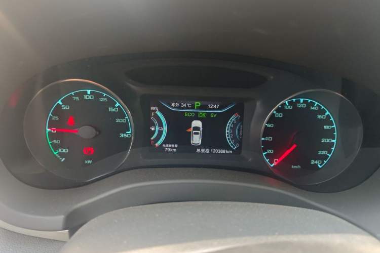 Used BYD Song New Energy 2017 Song DM 1.5TID All-Wheel Drive Prestige Model Instrument Cluster