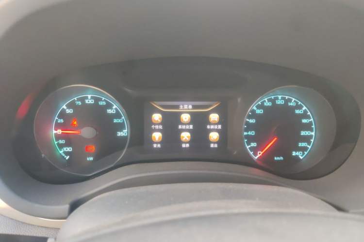 Used BYD Song New Energy 2017 Song DM 1.5TID All-Wheel Drive Luxury Model Instrument Cluster