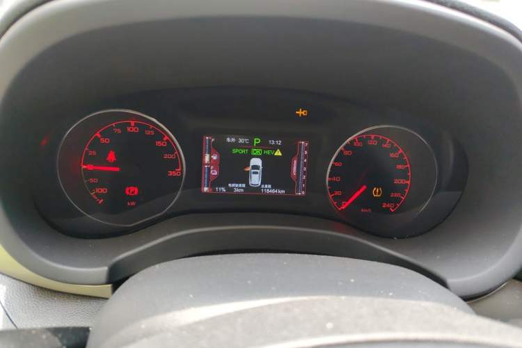 Used BYD Song New Energy 2017 Song DM 1.5TID All-Wheel Drive Luxury Model Instrument Cluster