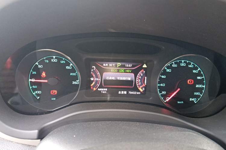 Used BYD Song New Energy 2017 Song DM 1.5TID All-Wheel Drive Prestige Model Instrument Cluster