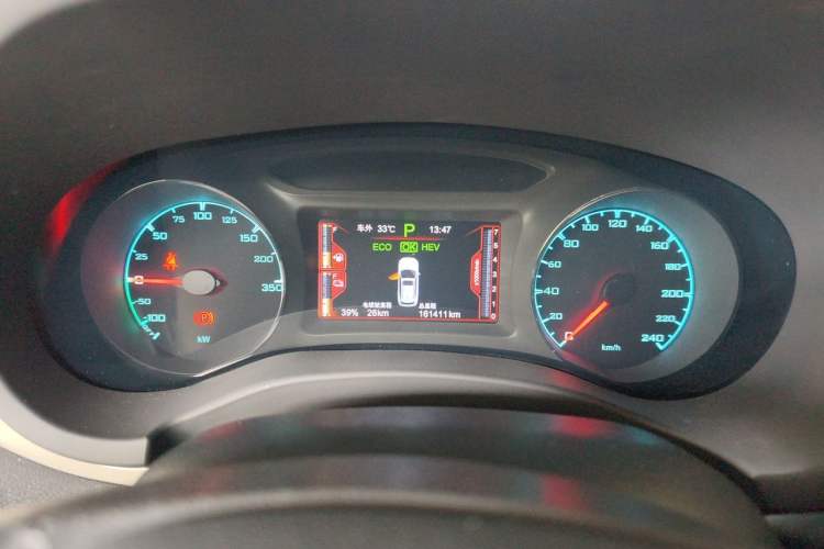 Used BYD Song New Energy 2017 Song DM 1.5TID All-Wheel Drive Luxury Model Instrument Cluster