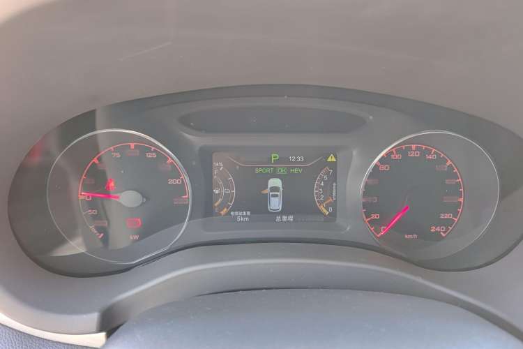 Used BYD Song New Energy 2017 Song DM 1.5TID All-Wheel Drive Luxury Model Instrument Cluster