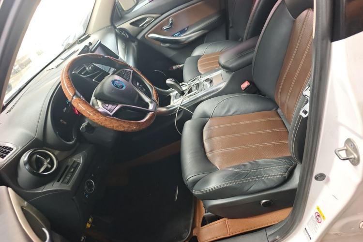 Used BYD Song New Energy 2017 Song DM 1.5TID All-Wheel Drive Luxury Model Left Front Seat