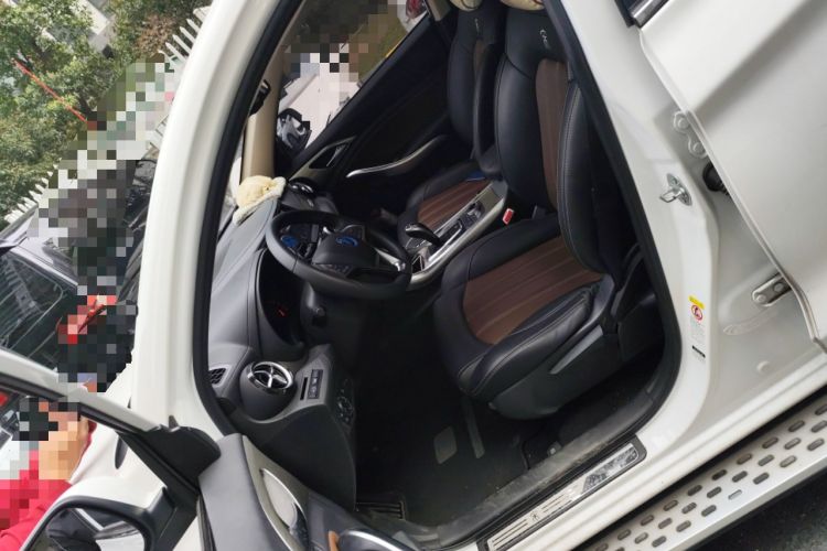 Used BYD Song New Energy 2017 Song DM 1.5TID All-Wheel Drive Luxury Model Left Front Seat