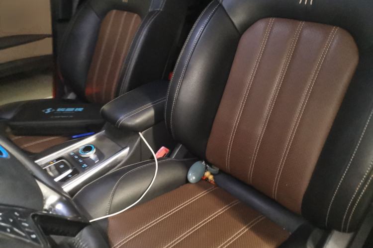 Used BYD Song New Energy 2017 Song DM 1.5TID All-Wheel Drive Luxury Model Left Front Seat