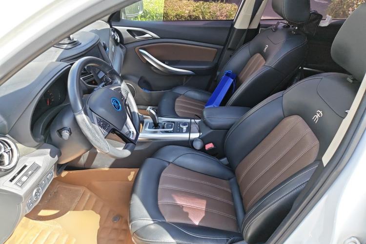 Used BYD Song New Energy 2017 Song DM 1.5TID All-Wheel Drive Luxury Model Left Front Seat