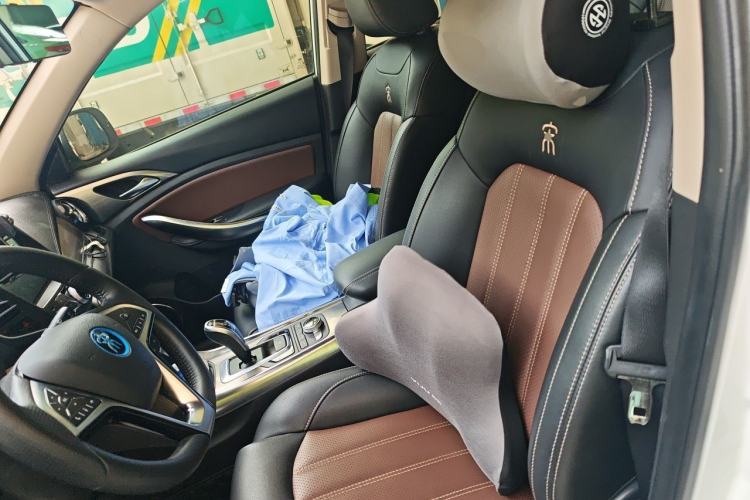 Used BYD Song New Energy 2017 Song DM 1.5TID All-Wheel Drive Luxury Model Left Front Seat