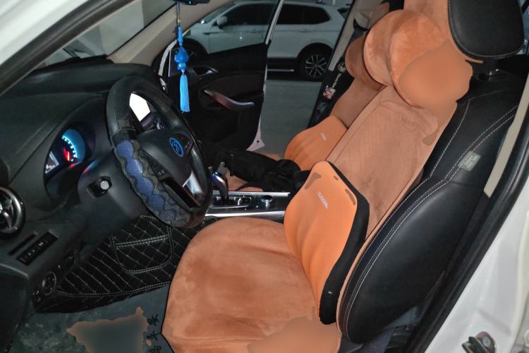 Used BYD Song New Energy 2017 Song DM 1.5TID All-Wheel Drive Luxury Model Left Front Seat