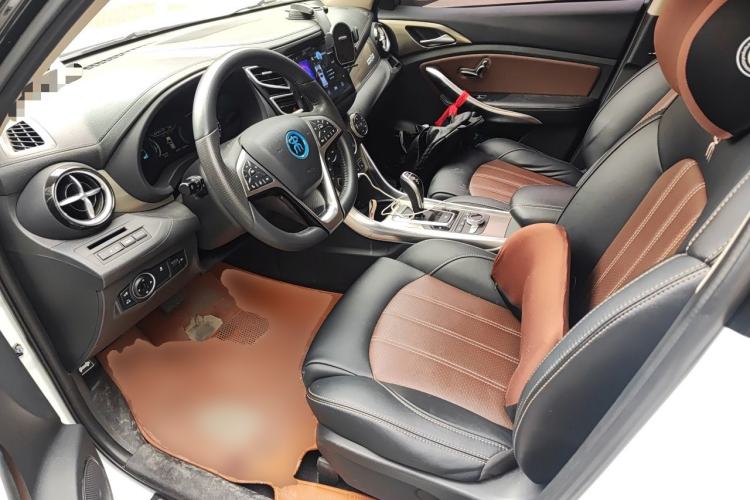 Used BYD Song New Energy 2017 Song DM 1.5TID All-Wheel Drive Luxury Model Left Front Seat