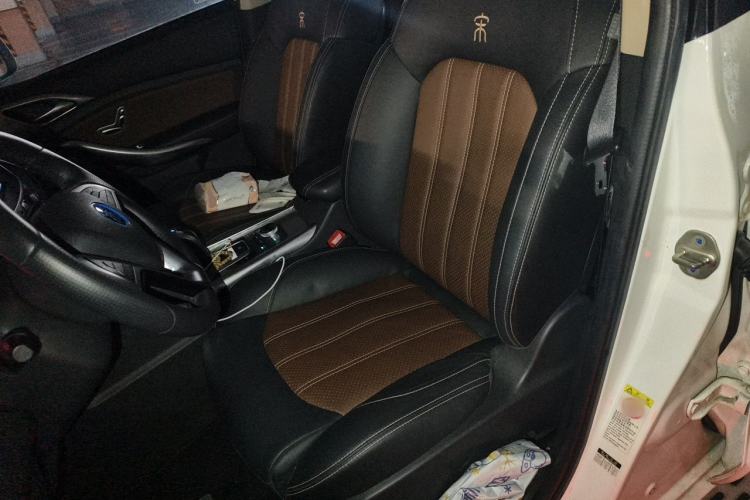 Used BYD Song New Energy 2017 Song DM 1.5TID All-Wheel Drive Luxury Model Left Front Seat