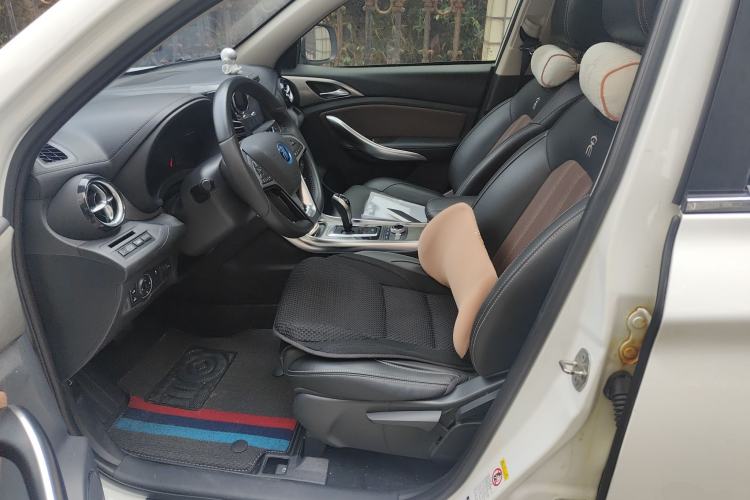 Used BYD Song New Energy 2017 Song DM 1.5TID All-Wheel Drive Luxury Model Left Front Seat