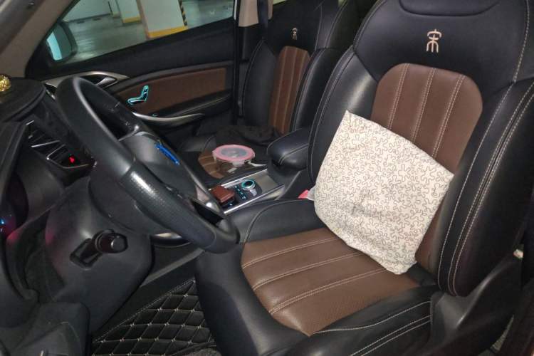 Used BYD Song New Energy 2017 Song DM 1.5TID All-Wheel Drive Prestige Model Left Front Seat