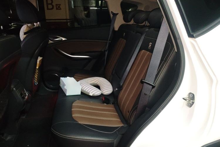 Used BYD Song New Energy 2017 Song DM 1.5TID All-Wheel Drive Luxury Model Left Rear Seat