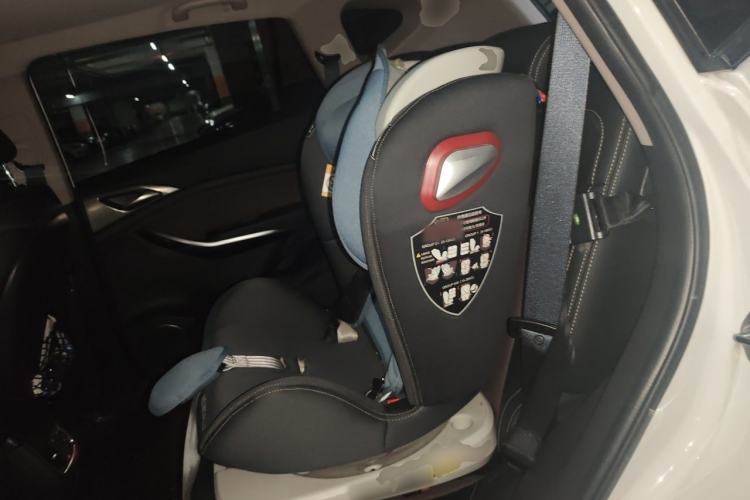 Used BYD Song New Energy 2017 Song DM 1.5TID All-Wheel Drive Luxury Model Left Rear Seat