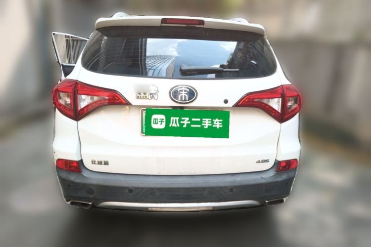 Used BYD Song New Energy 2017 Song DM 1.5TID All-Wheel Drive Prestige Model Rear