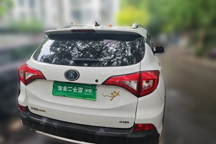 Used BYD Song New Energy 2017 Song DM 1.5TID All-Wheel Drive Luxury Model Rear