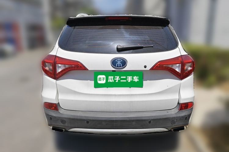 Used BYD Song New Energy 2017 Song DM 1.5TID All-Wheel Drive Luxury Model Rear