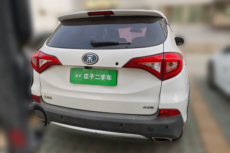 Used BYD Song New Energy 2017 Song DM 1.5TID All-Wheel Drive Luxury Model Rear
