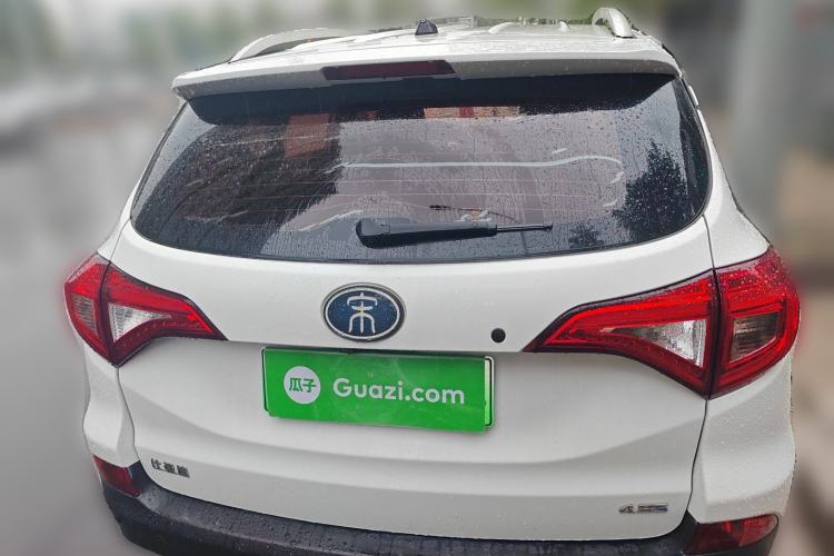 Used BYD Song New Energy 2017 Song DM 1.5TID All-Wheel Drive Luxury Model Rear