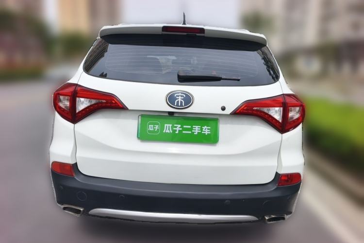 Used BYD Song New Energy 2017 Song DM 1.5TID All-Wheel Drive Prestige Model Rear