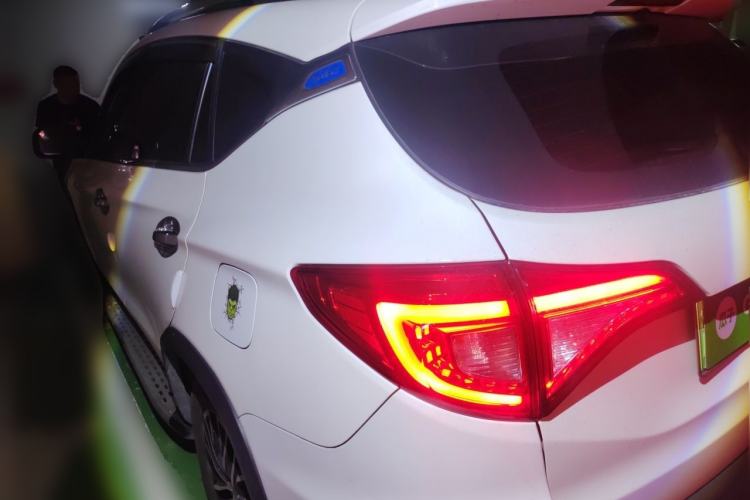 Used BYD Song New Energy 2017 Song DM 1.5TID All-Wheel Drive Prestige Model Rear Left 45 Deg