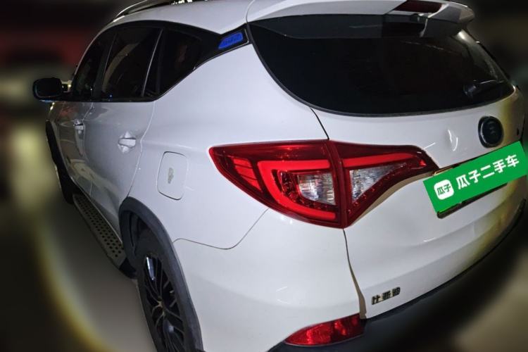 Used BYD Song New Energy 2017 Song DM 1.5TID All-Wheel Drive Prestige Model Rear Left 45 Deg