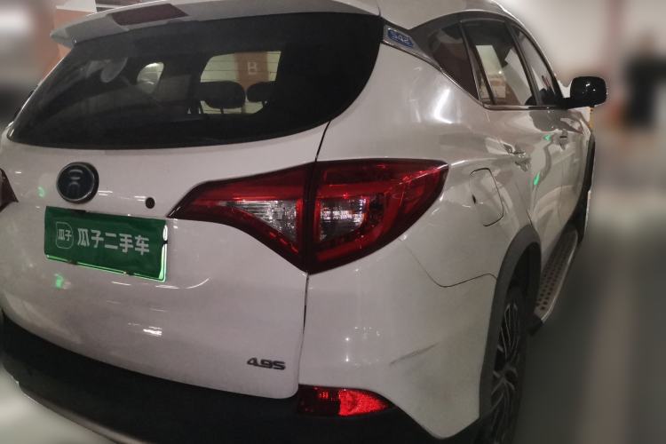 Used BYD Song New Energy 2017 Song DM 1.5TID All-Wheel Drive Luxury Model Rear Right 45 Deg