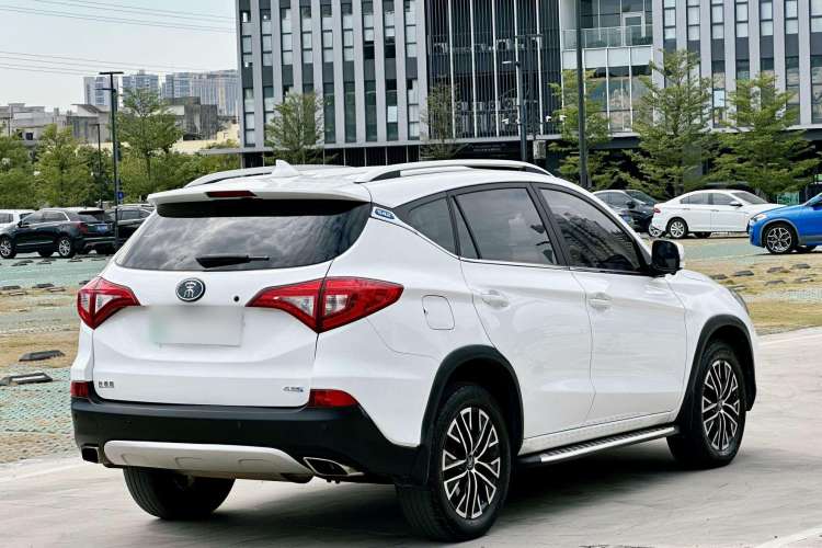 Used BYD Song New Energy 2017 Song DM 1.5TID All-Wheel Drive Luxury Model Rear Right 45 Deg