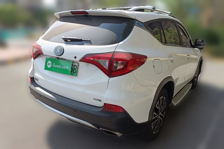 Used BYD Song New Energy 2017 Song DM 1.5TID All-Wheel Drive Prestige Model Rear Right 45 Deg
