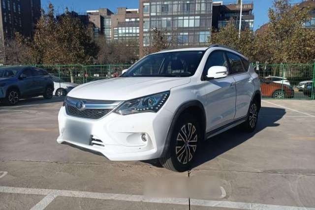 Ojetý BYD Song New Energy 2017 Song EV300 Prestige Model
