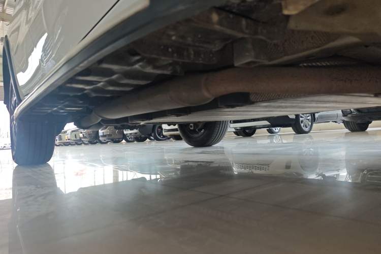 Used BYD Song New Energy 2017 Song DM 1.5TID All-Wheel Drive Prestige Model Right Side Sill