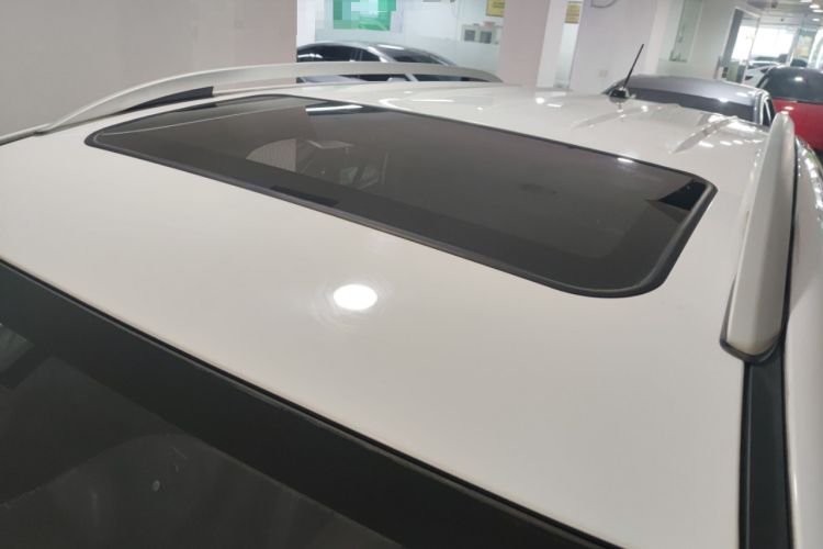 Used BYD Song New Energy 2017 Song DM 1.5TID All-Wheel Drive Luxury Model Roof