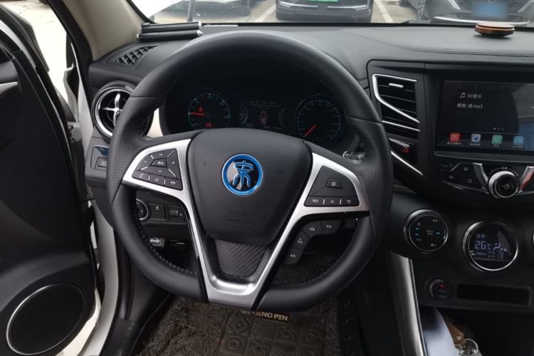 Used BYD Song New Energy 2017 Song DM 1.5TID All-Wheel Drive Luxury Model Steering Wheel