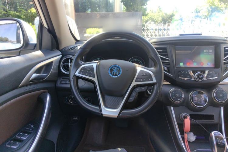 Used BYD Song New Energy 2017 Song DM 1.5TID All-Wheel Drive Luxury Model Steering Wheel