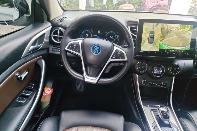 Used BYD Song New Energy 2017 Song DM 1.5TID All-Wheel Drive Luxury Model Steering Wheel