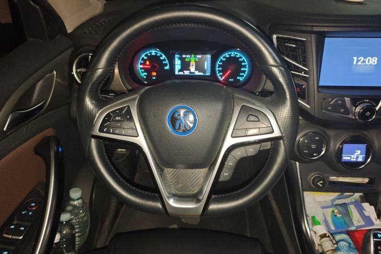 Used BYD Song New Energy 2017 Song DM 1.5TID All-Wheel Drive Luxury Model Steering Wheel