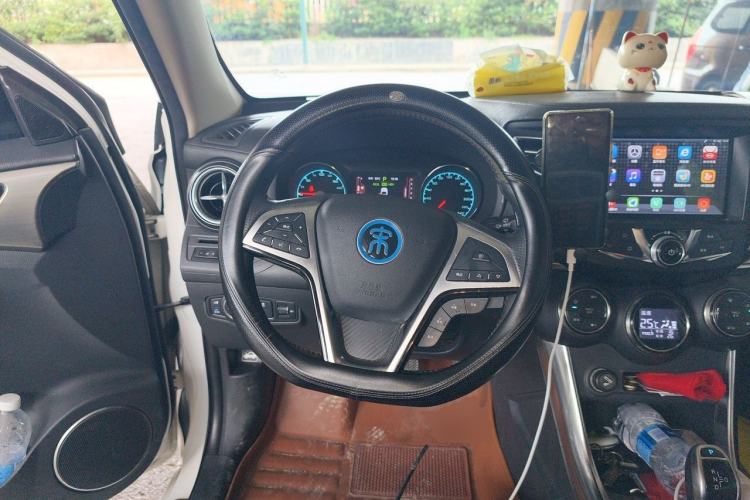 Used BYD Song New Energy 2017 Song DM 1.5TID All-Wheel Drive Luxury Model Steering Wheel