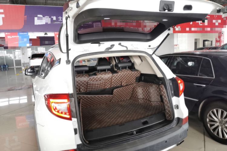 Used BYD Song New Energy 2017 Song DM 1.5TID All-Wheel Drive Prestige Model Trunk