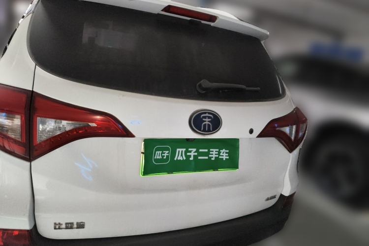 Used BYD Song New Energy 2017 Song DM 1.5TID All-Wheel Drive Prestige Model Trunk