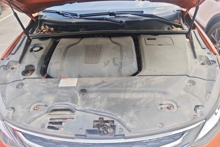 Used BYD Song New Energy 2017 Song DM 1.5TID All-Wheel Drive Prestige Model Engine Bay