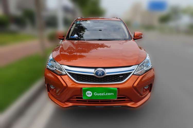 Used BYD Song New Energy 2017 Song DM 1.5TID All-Wheel Drive Luxury Model Front
