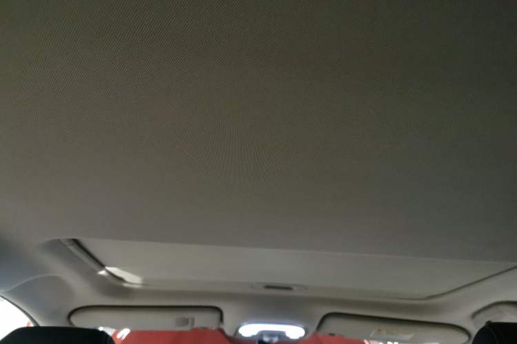 Used BYD Song New Energy 2017 Song DM 1.5TID All-Wheel Drive Luxury Model Headliner