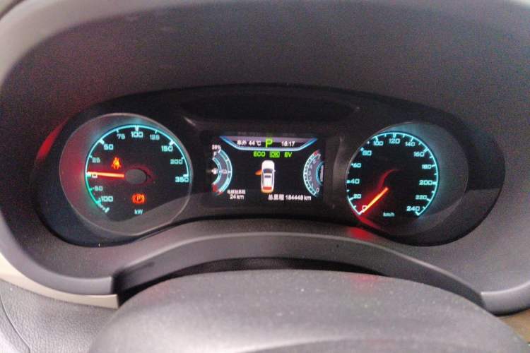Used BYD Song New Energy 2017 Song DM 1.5TID All-Wheel Drive Luxury Model Instrument Cluster
