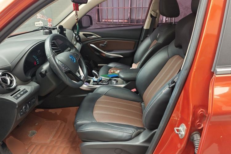 Used BYD Song New Energy 2017 Song DM 1.5TID All-Wheel Drive Prestige Model Left Front Seat