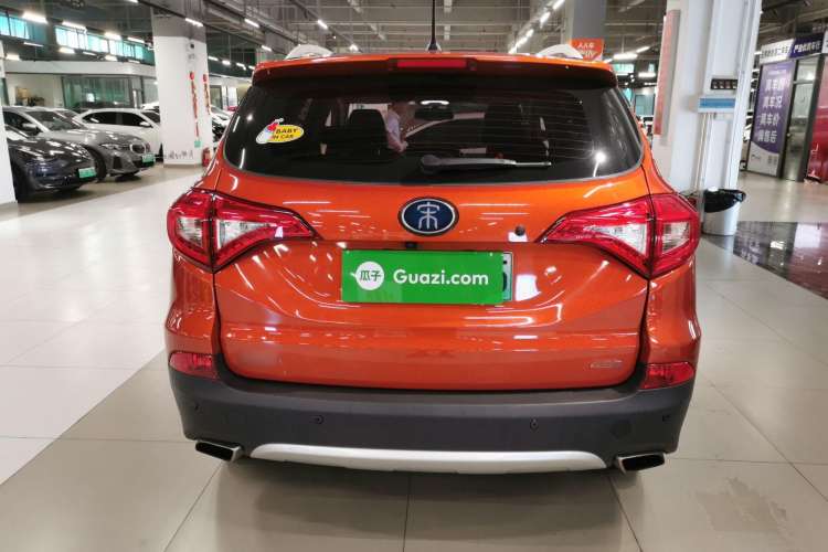 Used BYD Song New Energy 2017 Song DM 1.5TID All-Wheel Drive Luxury Model Rear