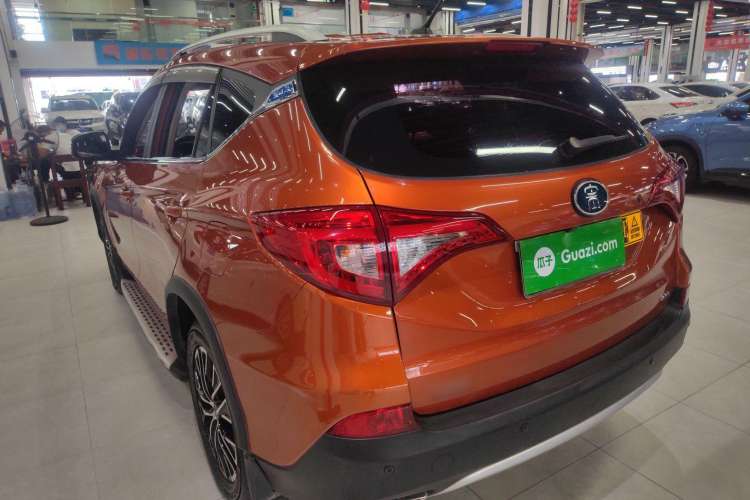 Used BYD Song New Energy 2017 Song DM 1.5TID All-Wheel Drive Luxury Model Rear Left 45 Deg