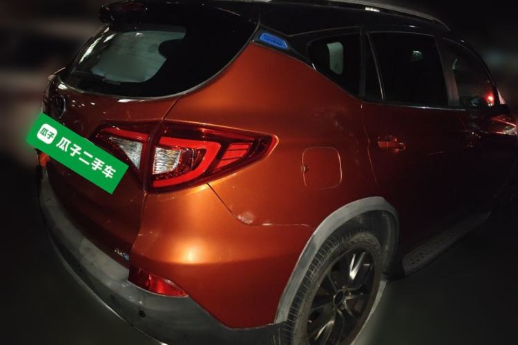 Used BYD Song New Energy 2017 Song DM 1.5TID All-Wheel Drive Luxury Model Rear Right 45 Deg