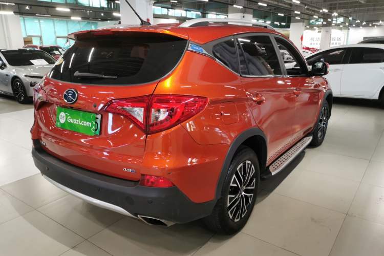 Used BYD Song New Energy 2017 Song DM 1.5TID All-Wheel Drive Luxury Model Rear Right 45 Deg