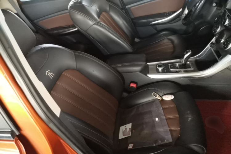 Used BYD Song New Energy 2017 Song DM 1.5TID All-Wheel Drive Luxury Model Right Front Seat