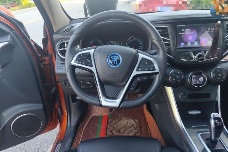 Used BYD Song New Energy 2017 Song DM 1.5TID All-Wheel Drive Luxury Model Steering Wheel